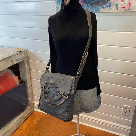 Lucky Brand Abbey Road Foldover Hobo Crossbody Messenger Bag Denim Gray Blue - Picture 7 of 11